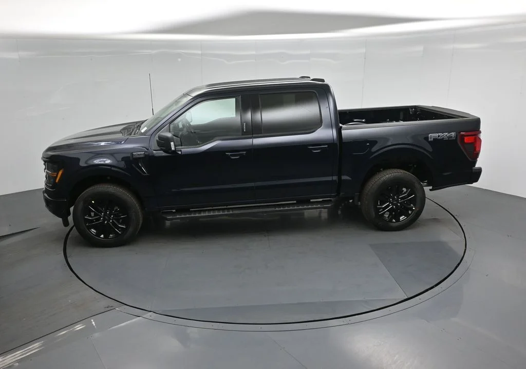 New 2026 Antimatter Blue Metallic Ford XLT image 42