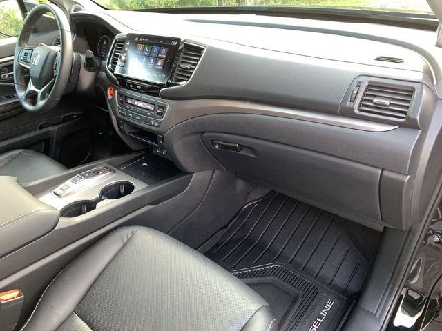 Certified Used 2025 Crystal Black Pearl Honda RTL image 28