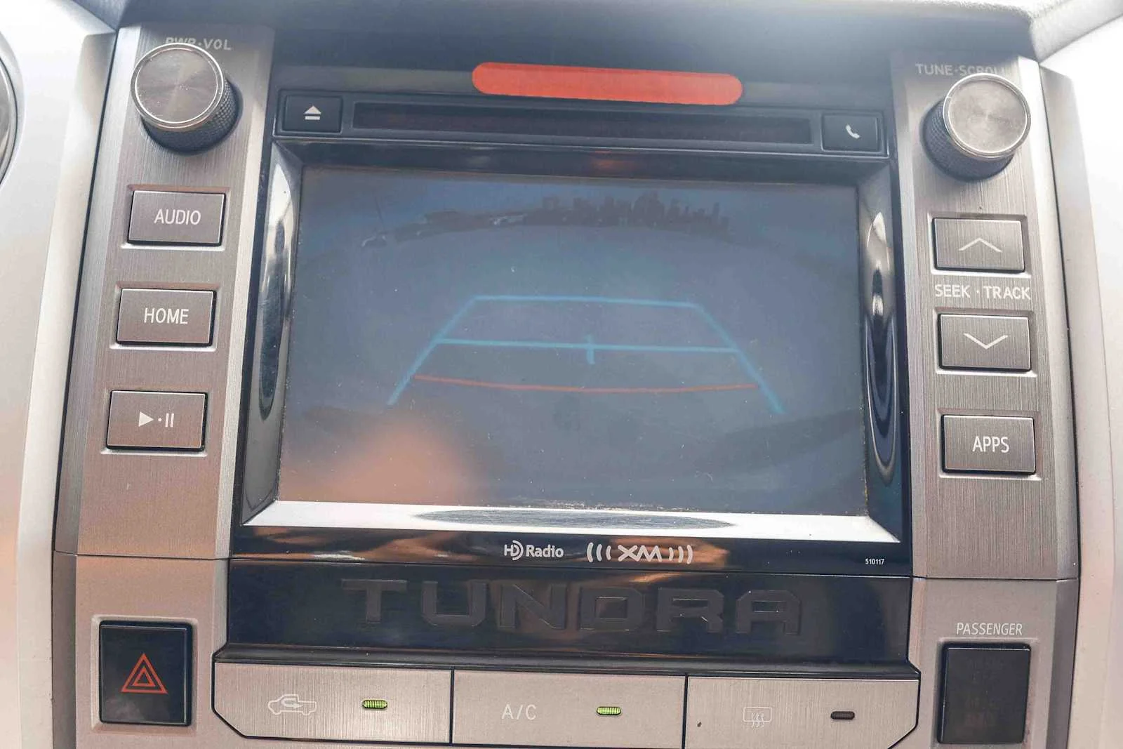 Used 2017 Super White Toyota SR5 image 25