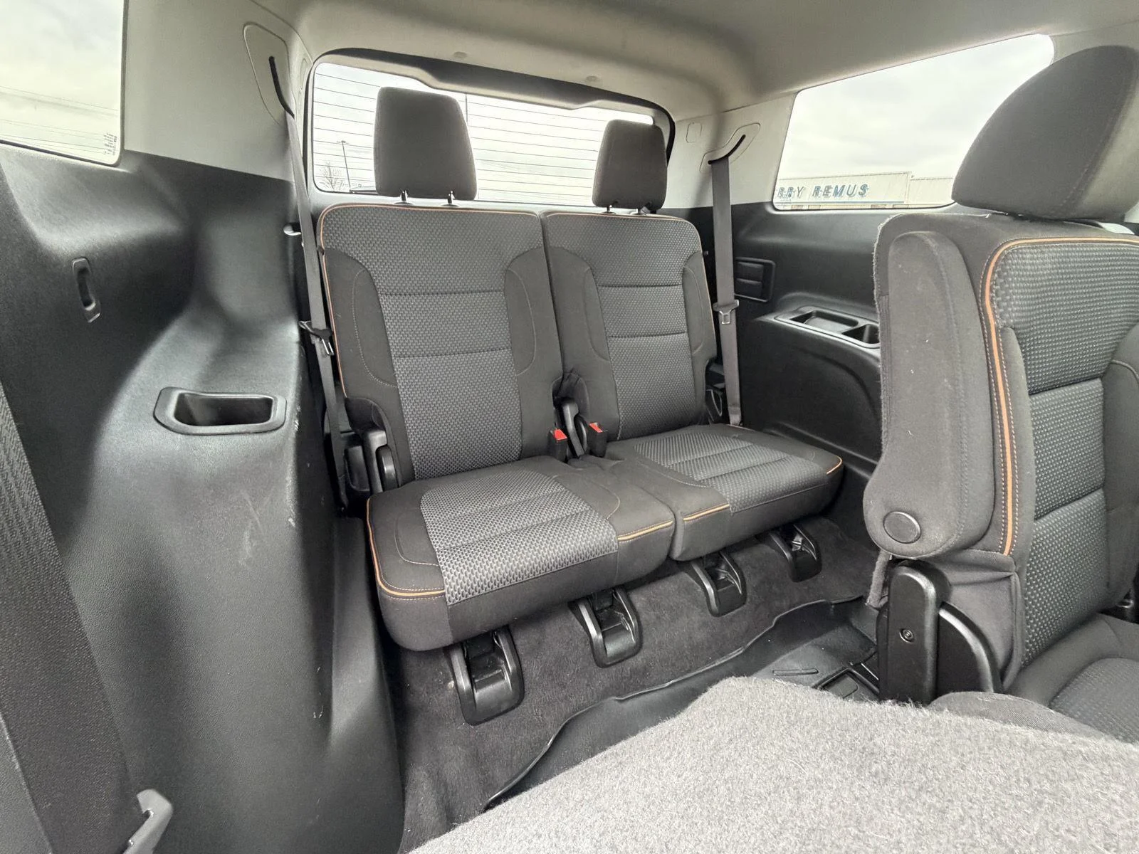 Used 2023 Light Stone Metallic GMC AT4 image 19