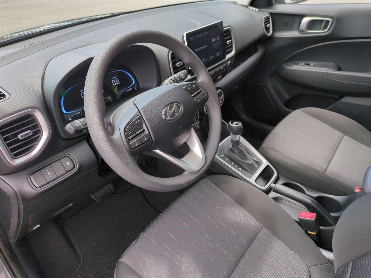 New 2026 Ecotronic Gray Hyundai SE image 18