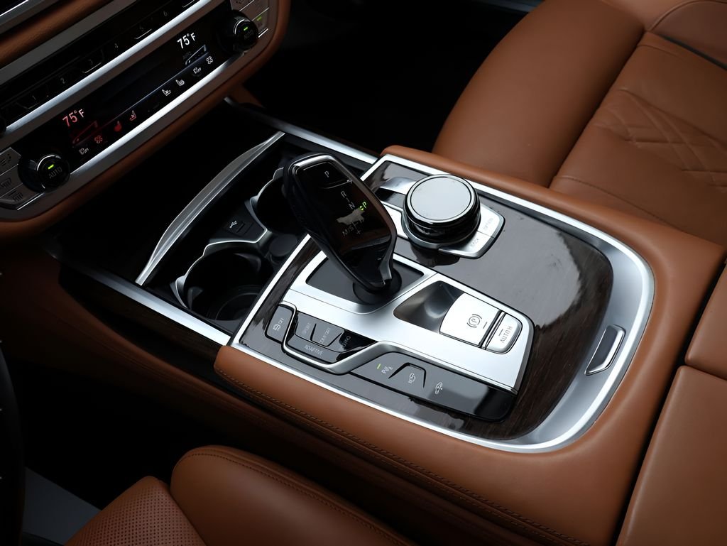 Used 2021 Mineral White Metallic BMW 740i xDrive image 28