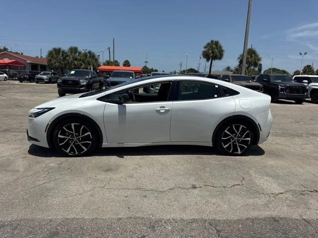 Used 2025 Beige Toyota XSE Premium image 14