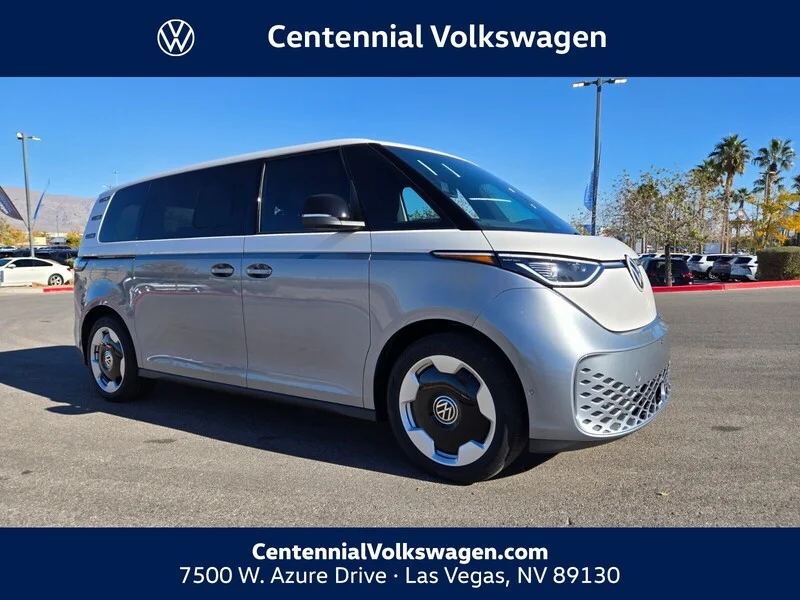 2025 Volkswagen ID. Buzz Pro S Plus Two-Tone's photo