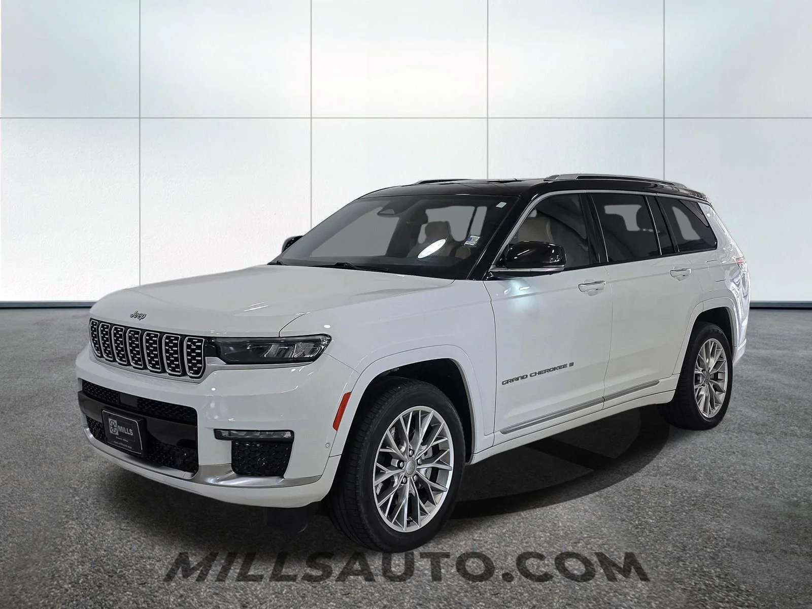 Used 2022 Jeep Grand Cherokee L Summit with VIN 1C4RJKEG9N8597082 for sale in Willmar, Minnesota