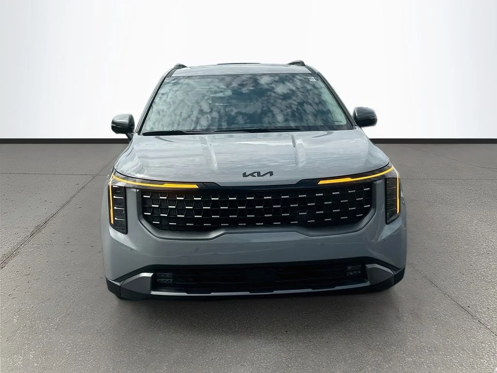New 2026 Ceramic Silver Kia SX Prestige image 2