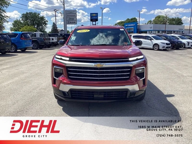 Used 2024 RADIANT RED TINTCOAT Chevrolet Premier image 2
