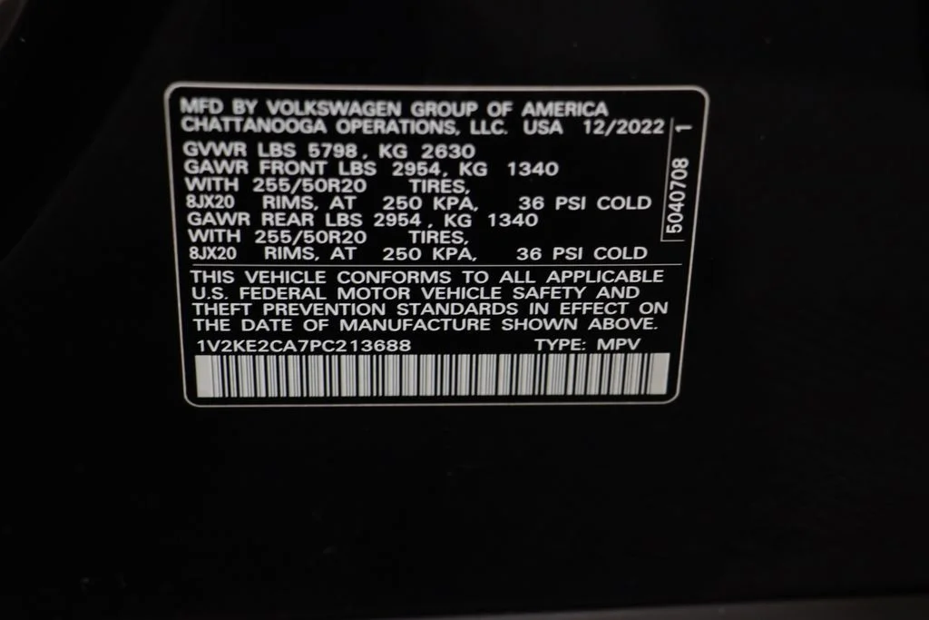 Certified Used 2023 Deep Black Volkswagen 3.6L V6 SE w/Technology image 23