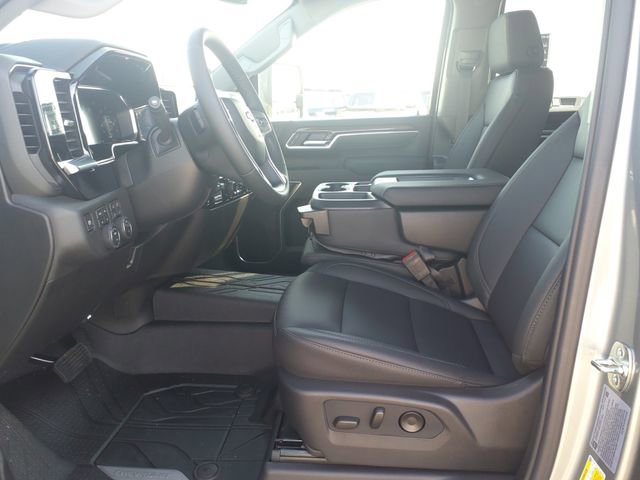 2026 Chevrolet Silverado 3500 HD LT - Photo 13