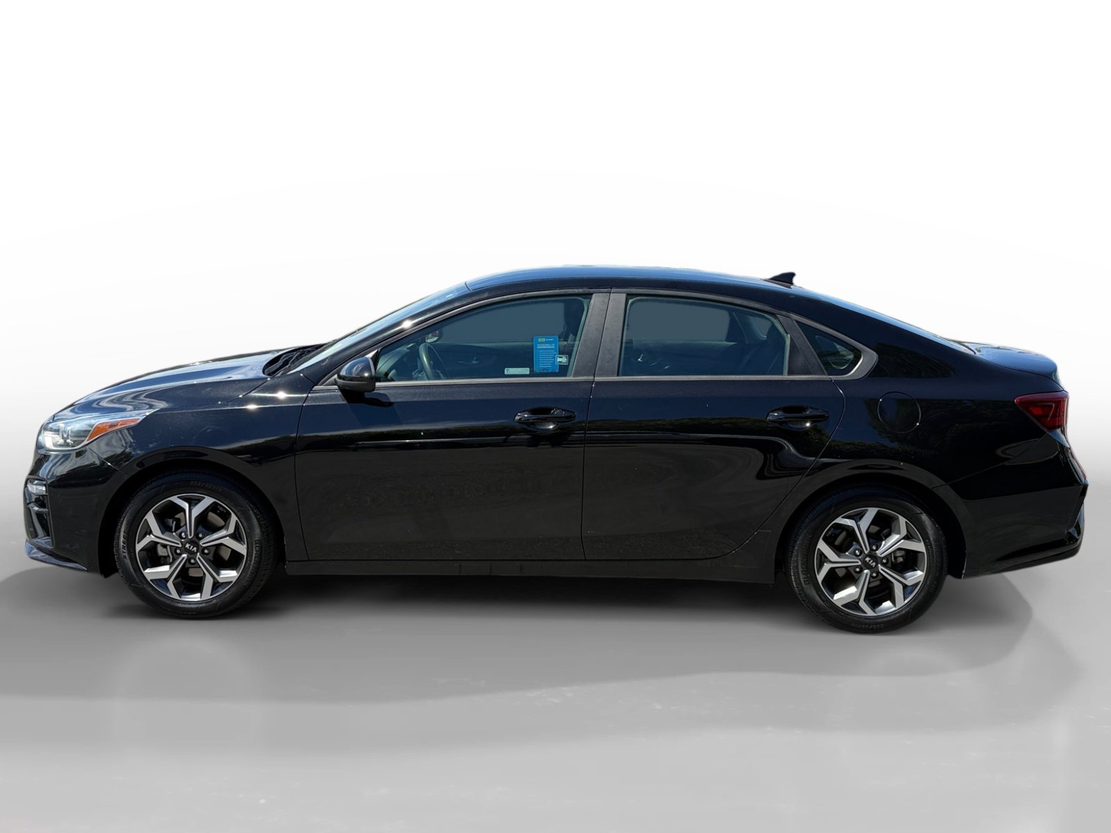 Used 2019 Aurora Black Kia LXS image 2