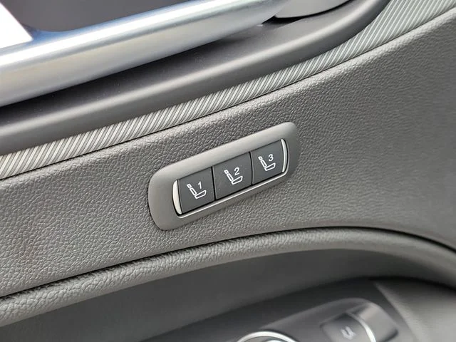 2025 Alfa Romeo Stelvio Base - Photo 20