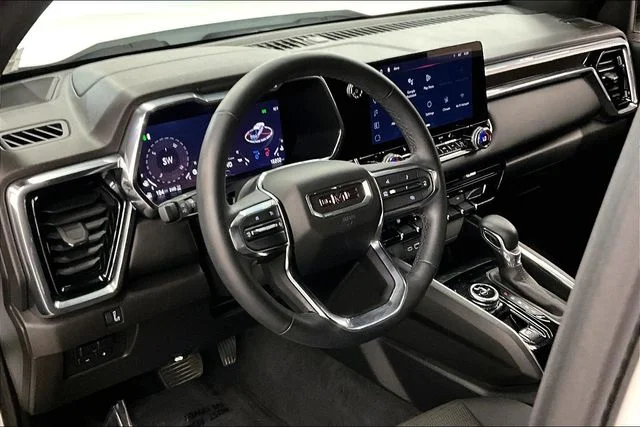 Used 2024 Summit White GMC Elevation image 16