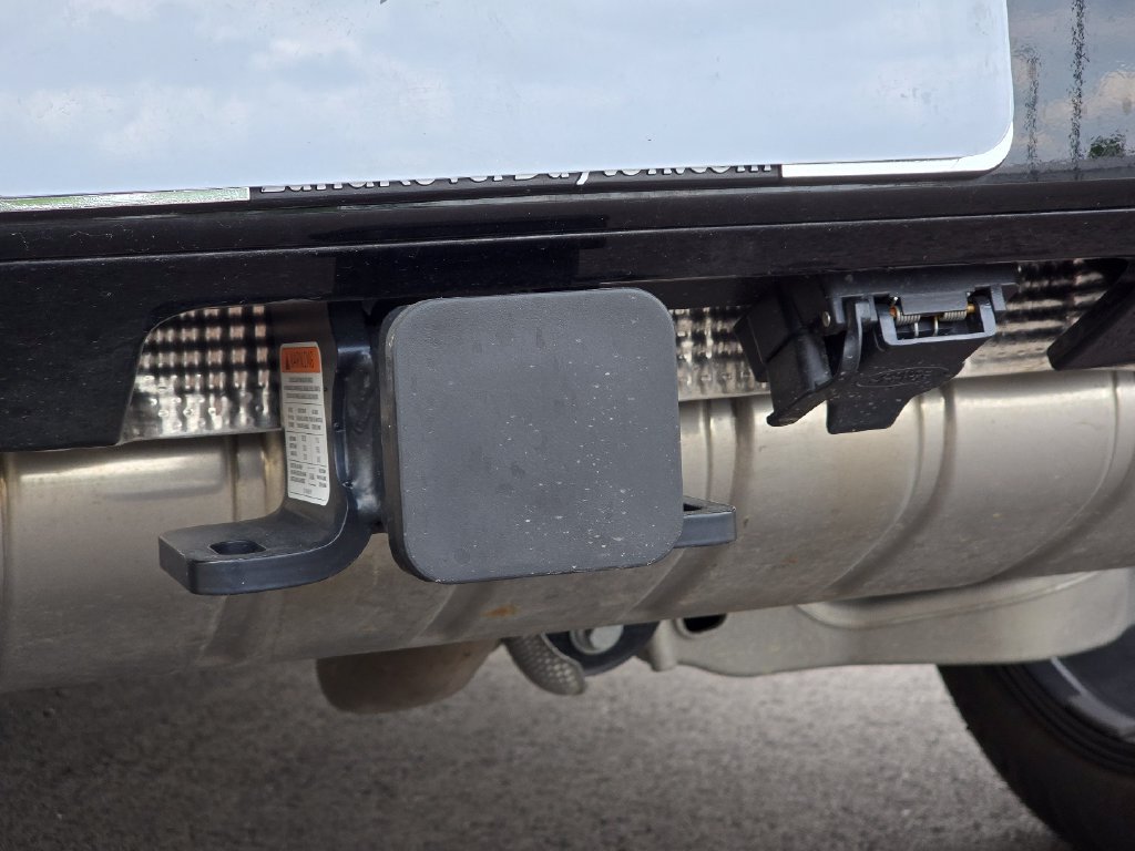 New 2026 Santorini Black Land Rover X-Dynamic se image 41