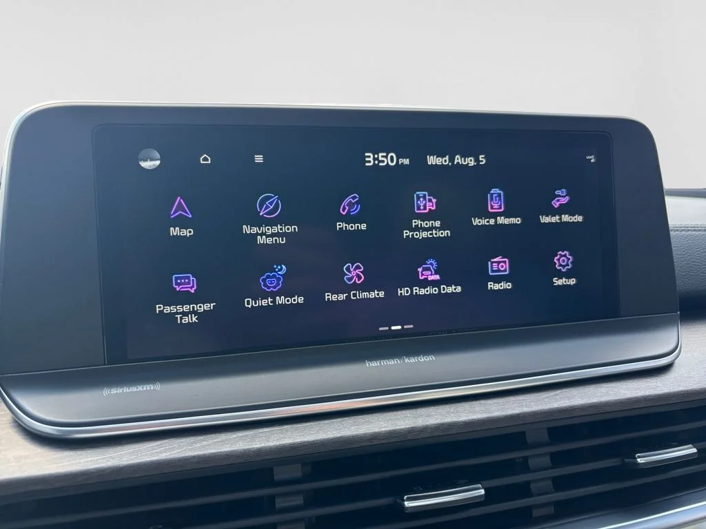 Used 2022 Purple Kia SX image 24