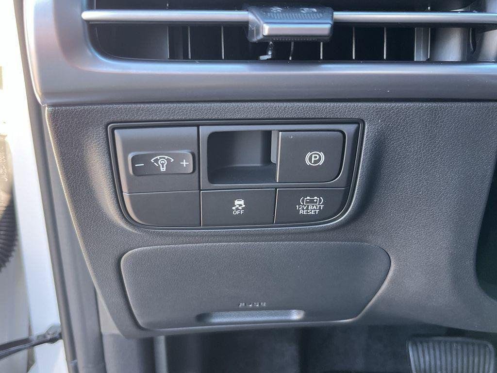 2026 Hyundai Tucson Blue SE - Photo 23