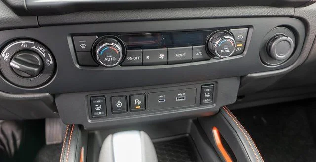 New 2026 Glacier White Nissan Crew Cab PRO-4X® image 20