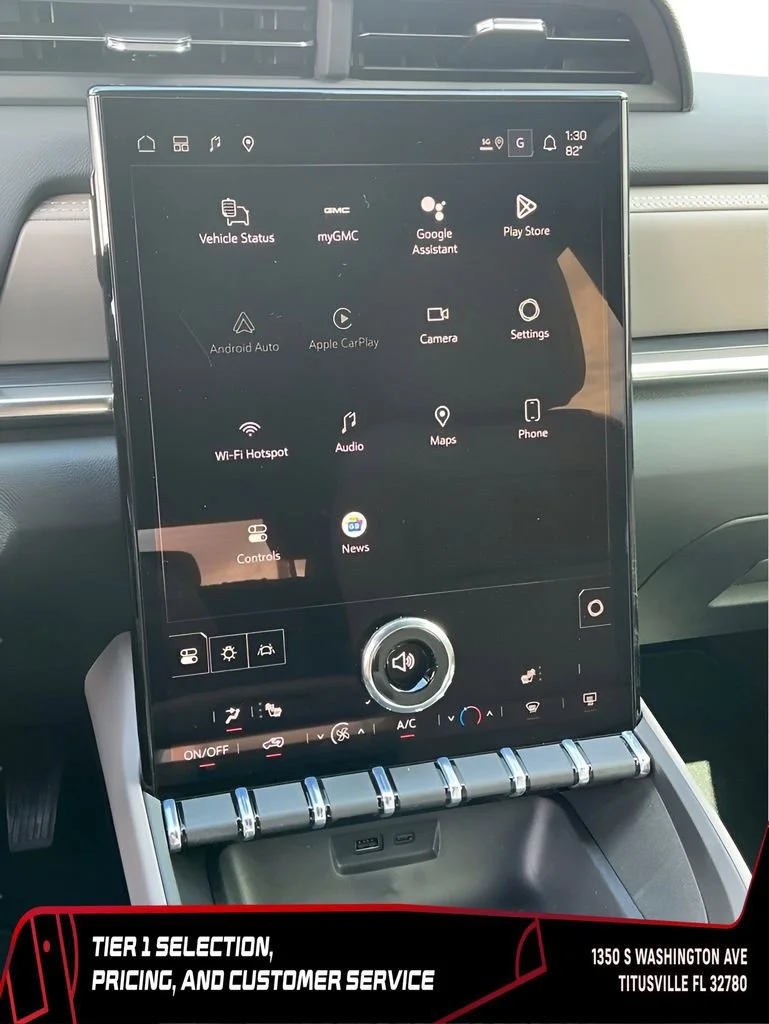 New 2026 Sterling Metallic GMC Elevation image 38