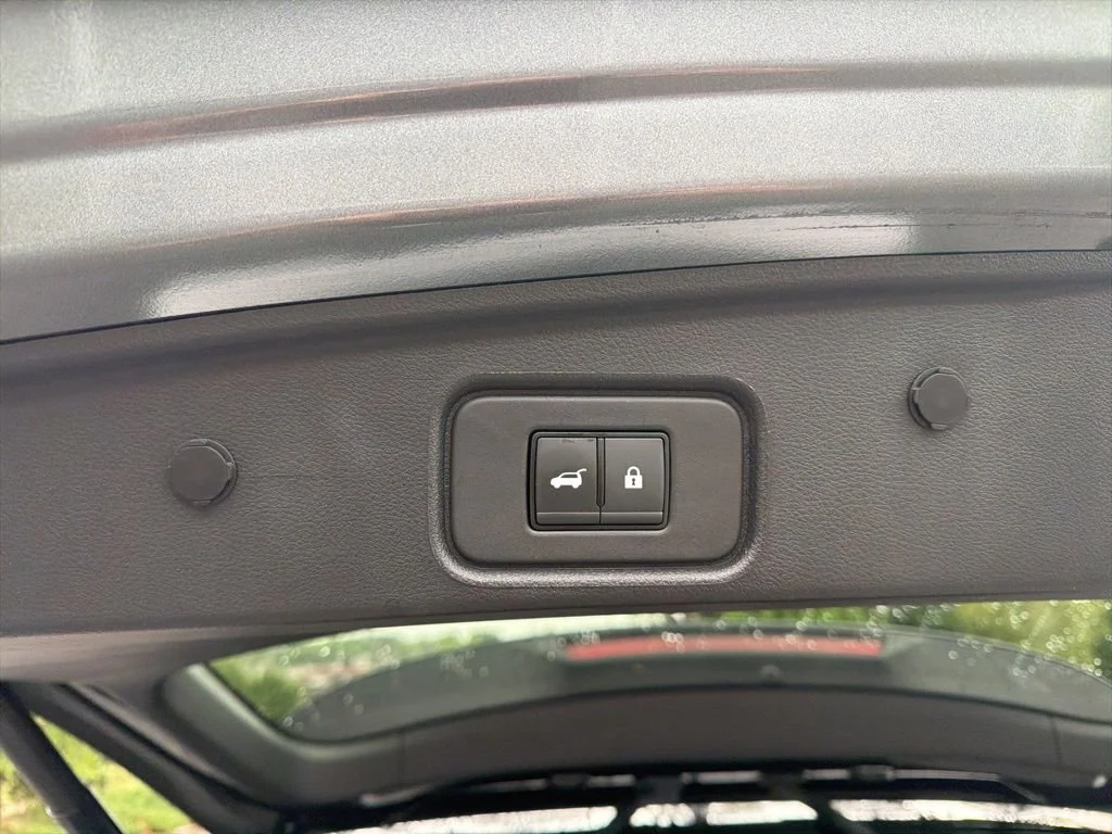 Used 2024 Gun Metallic Nissan Platinum image 19