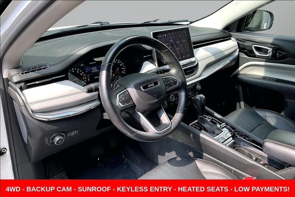Used 2022 White Jeep Limited image 17