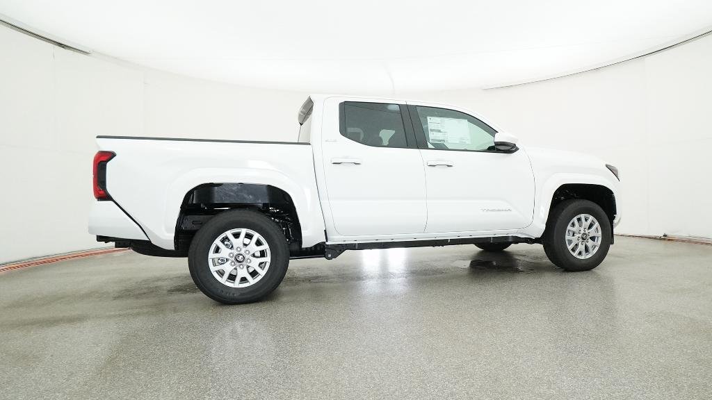 New 2026 Ice Cap Toyota SR5 image 15