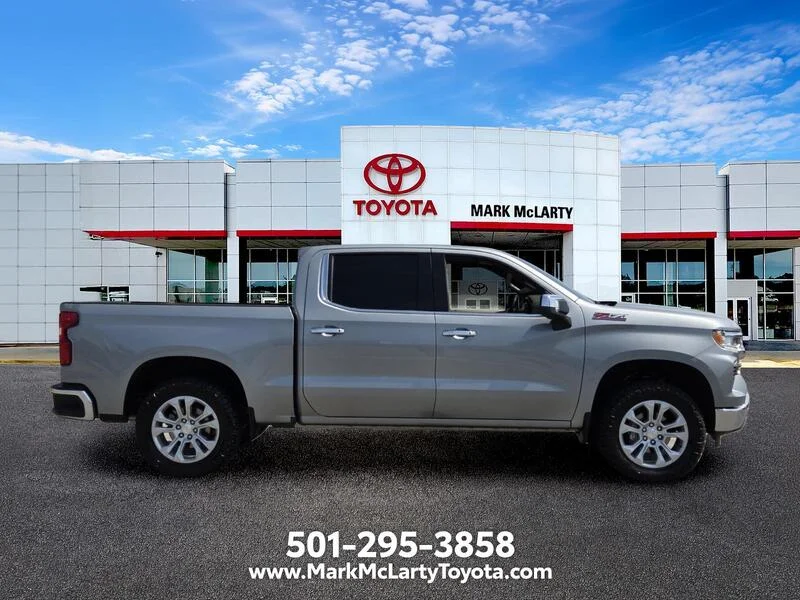Used 2026 CYPRESS GRAY CHEVROLET 4WD CREW CAB 147" LTZ image 6