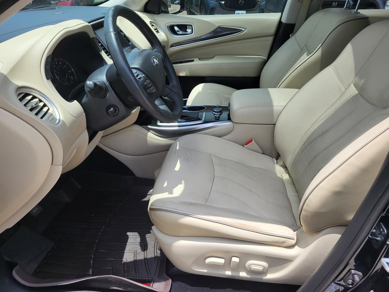 Used 2019 Hermosa Blue INFINITI LUXE image 19