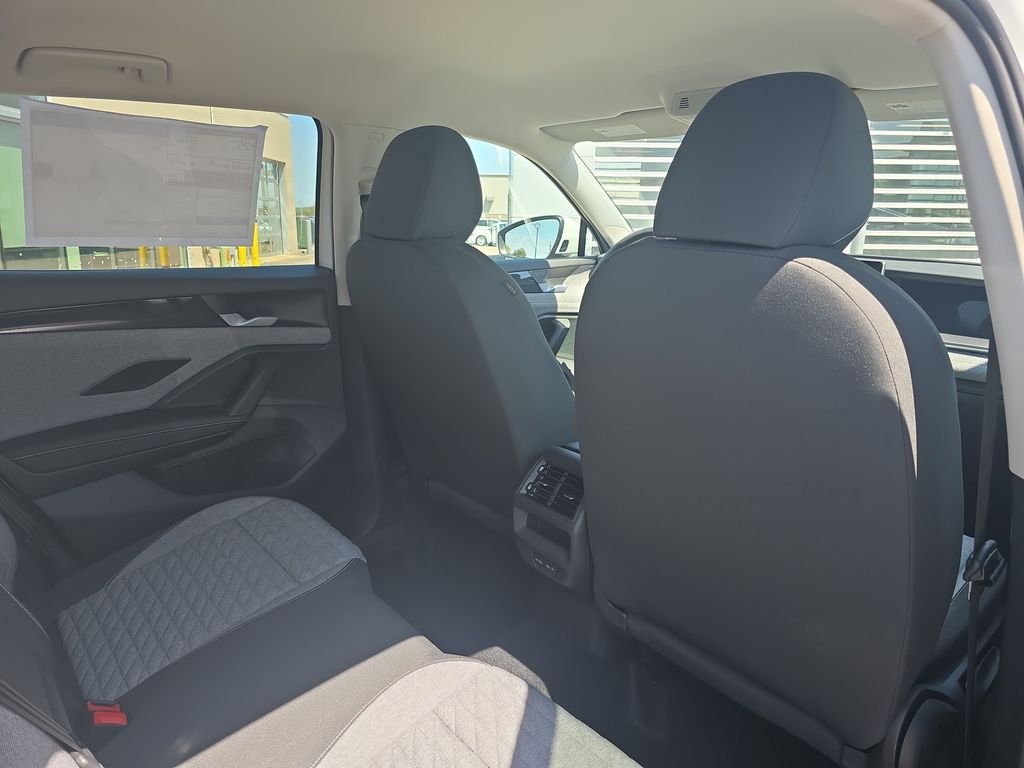 New 2026 White/off-white Volkswagen 2.0T S image 15