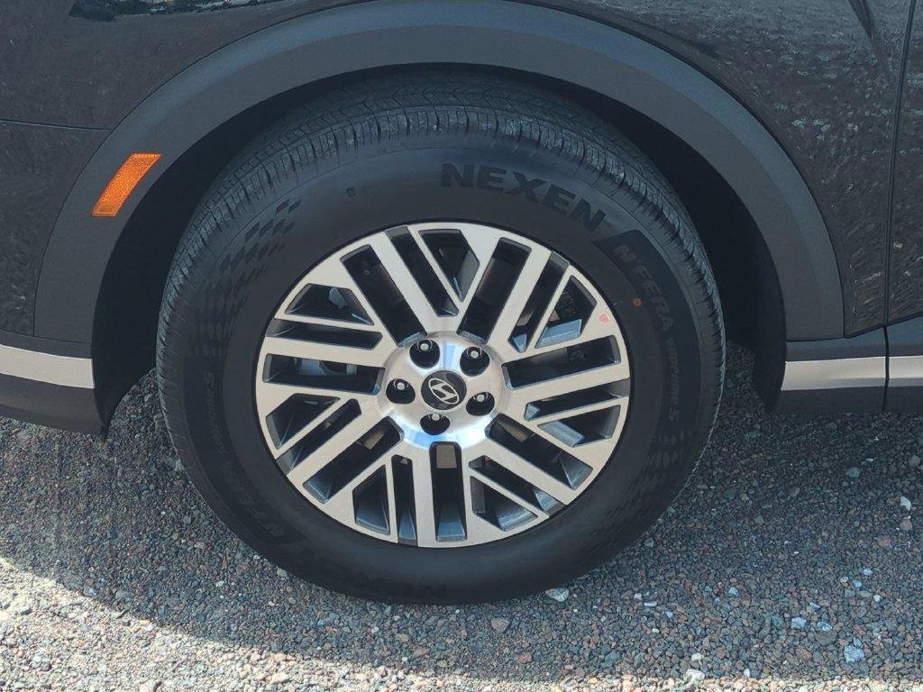New 2027 Black Hyundai SEL FWD image 11