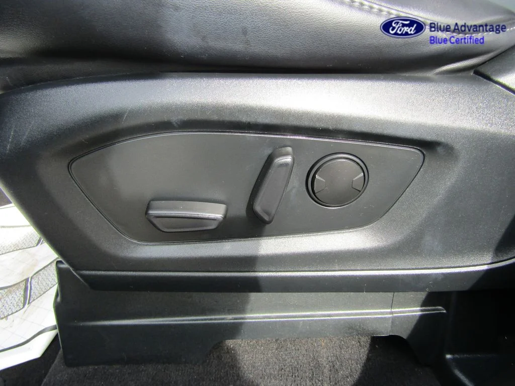 Certified Used 2023 Star White Ford XLT image 30