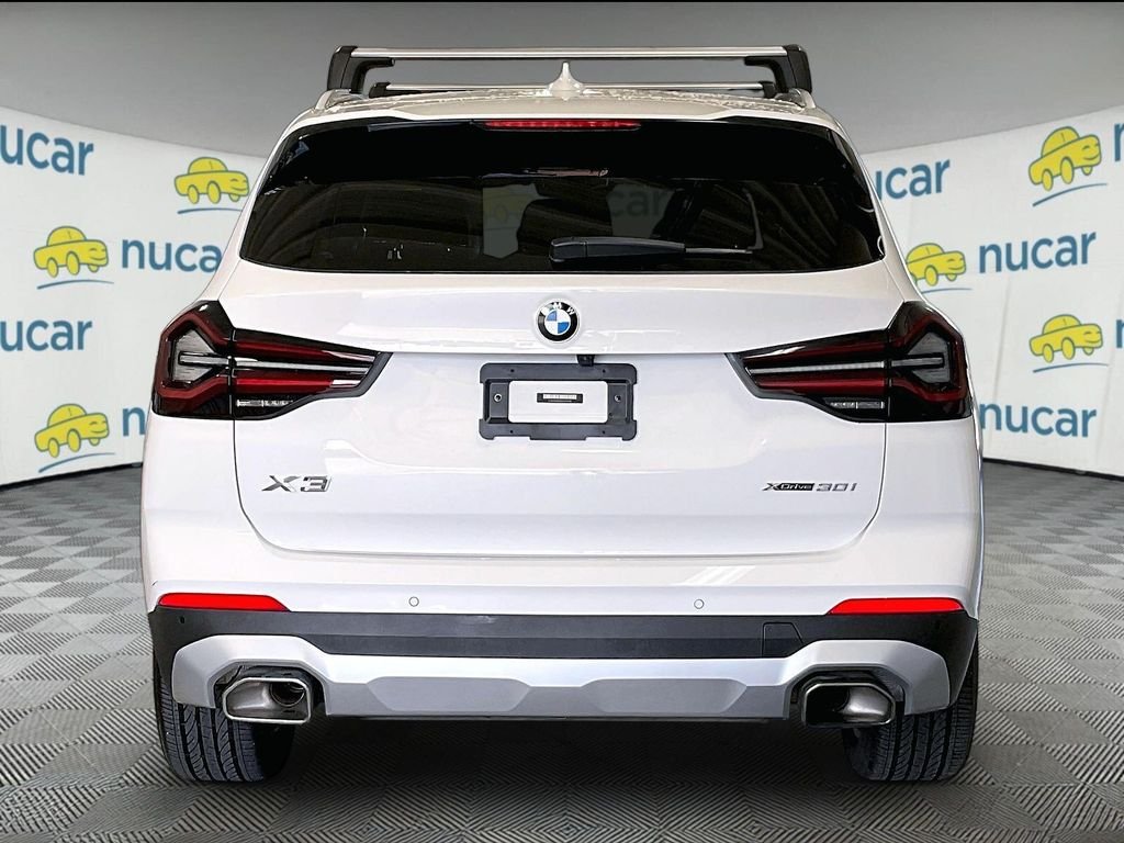 Used 2022 White BMW xDrive30i image 2