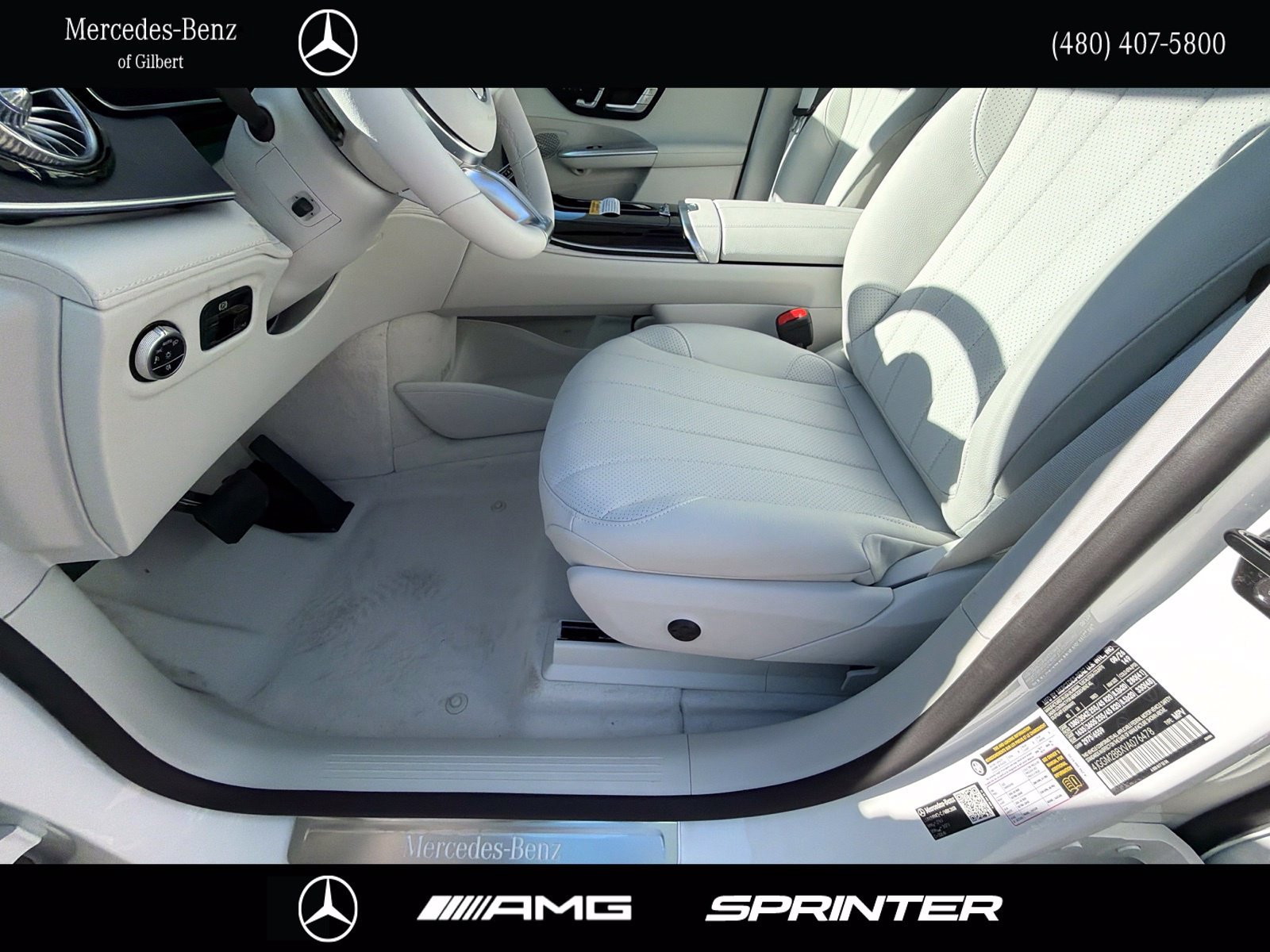 New 2027 Polar White Mercedes-Benz 320+ SUV image 14