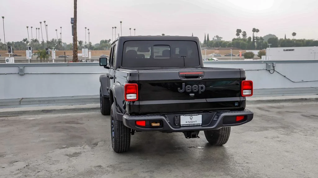New 2026 Black Jeep 85th Anniversary Edition image 7