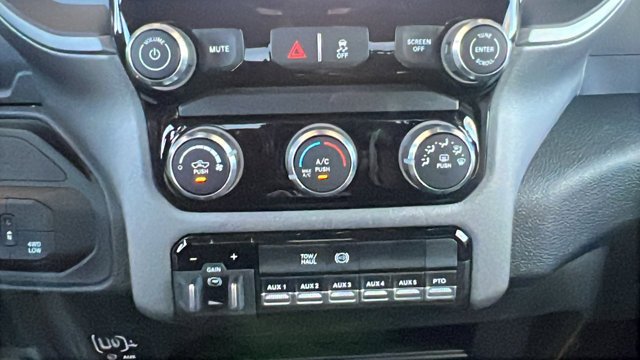 2026 RAM 3500 Chassis Tradesman - Photo 22