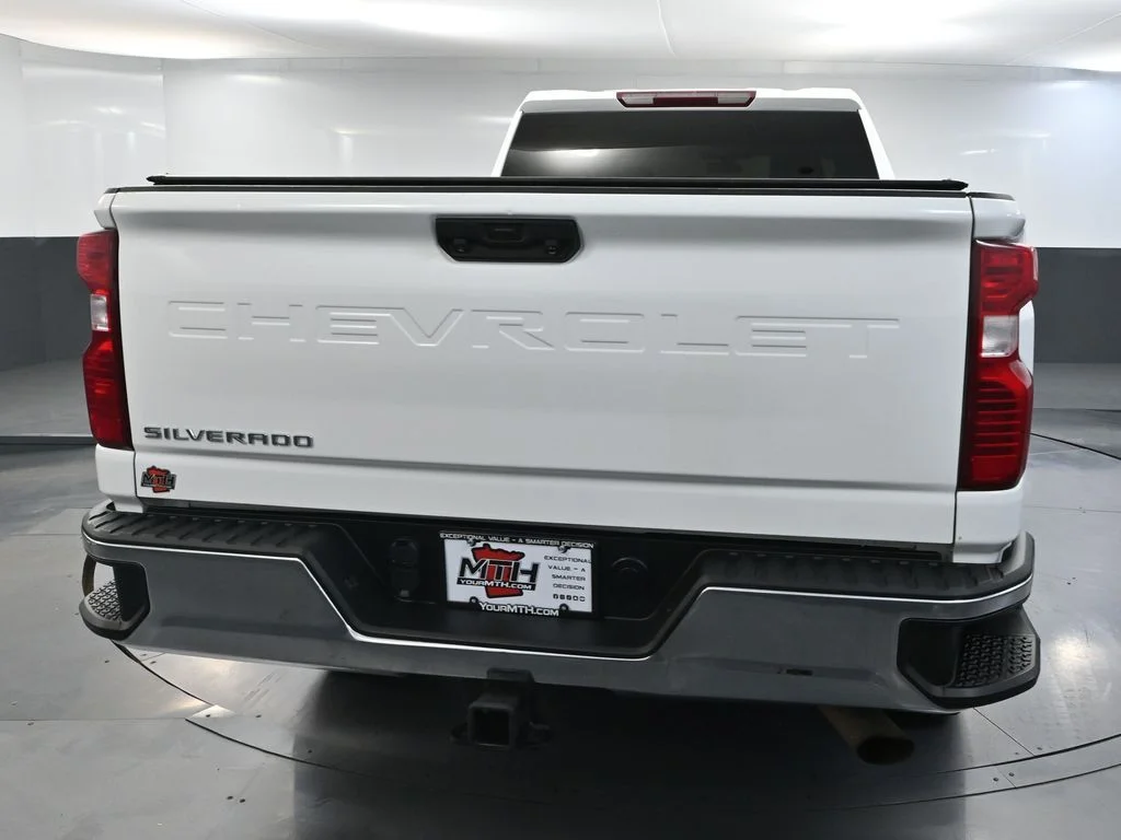 Used 2022  Chevrolet LT image 7