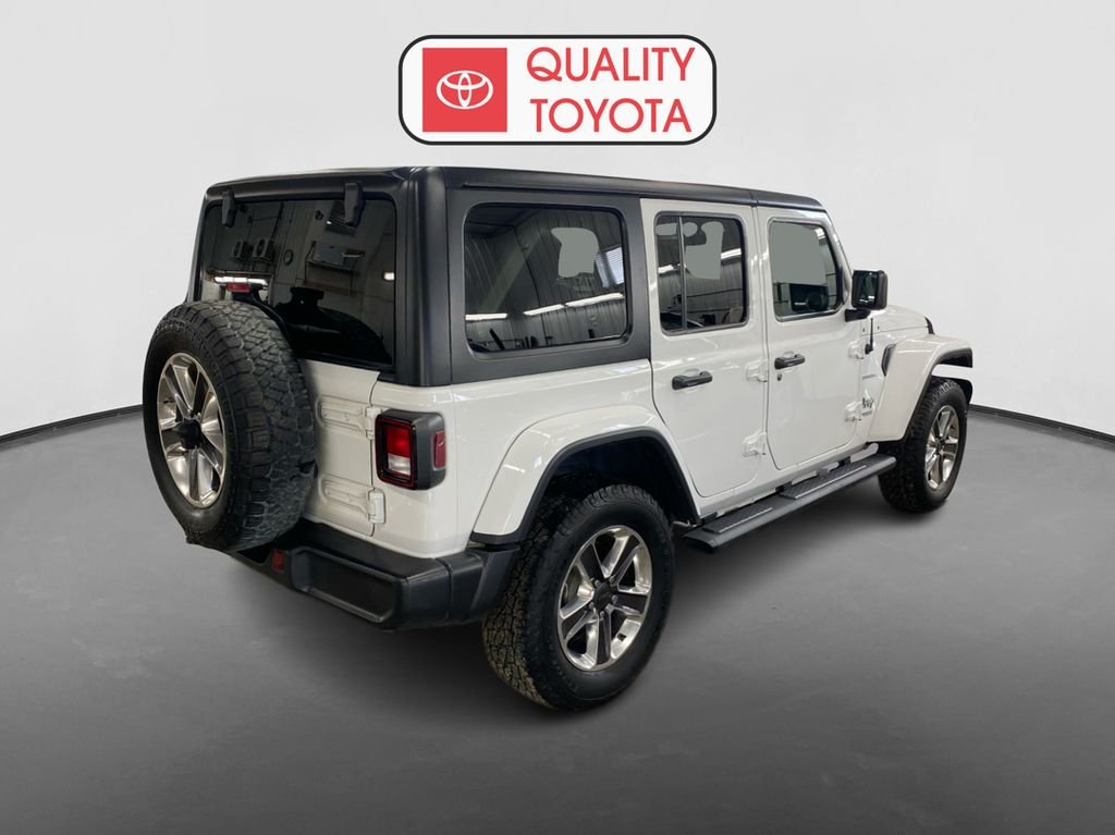 Used 2021 White Jeep Unlimited Sahara image 3
