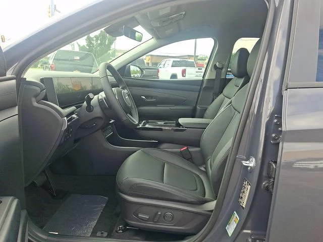 New 2026 Gray Hyundai SEL Convenience image 10