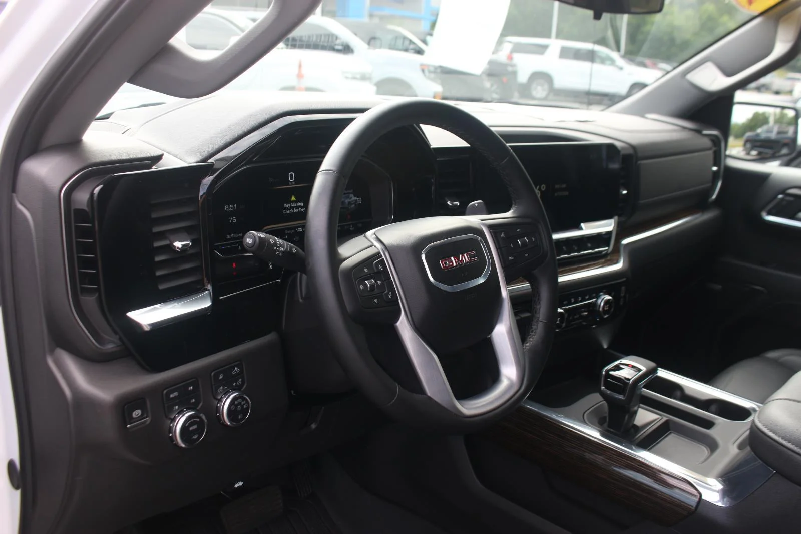 Used 2024 Summit White GMC Elevation image 16