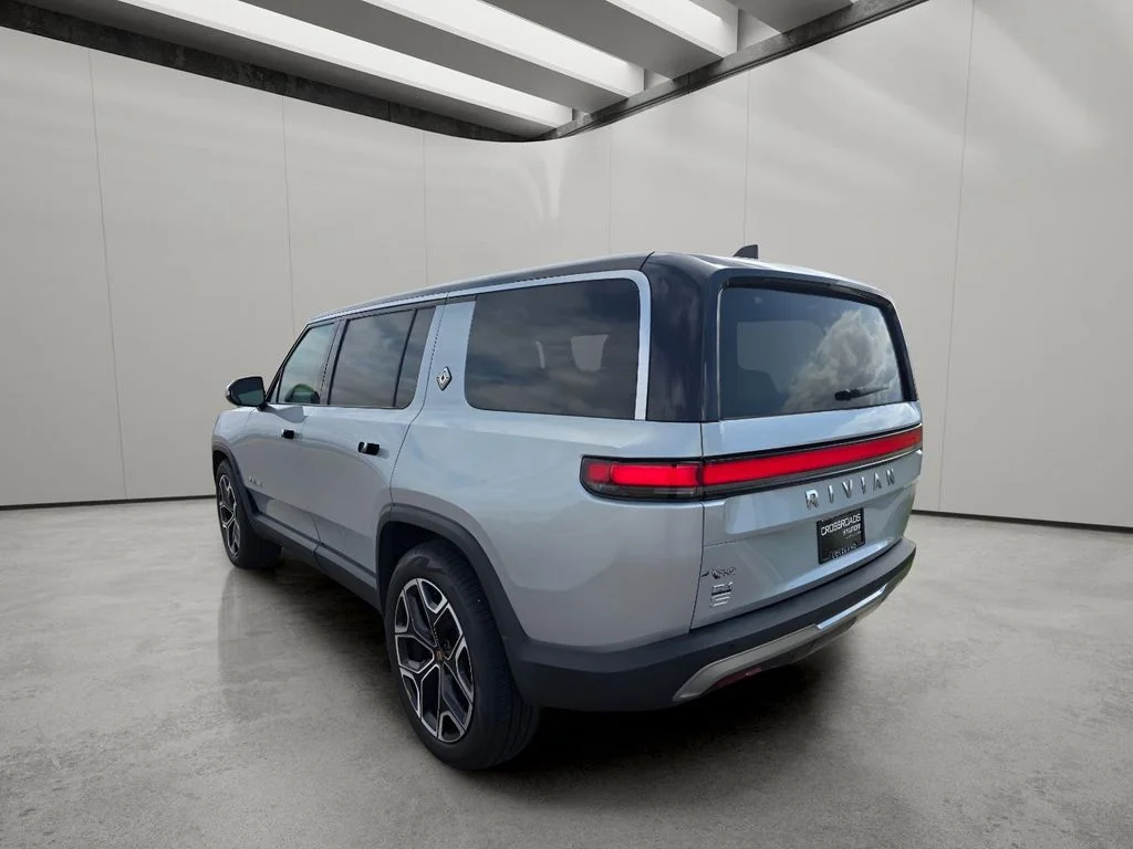 Used 2024 Grey Rivian Adventure image 3