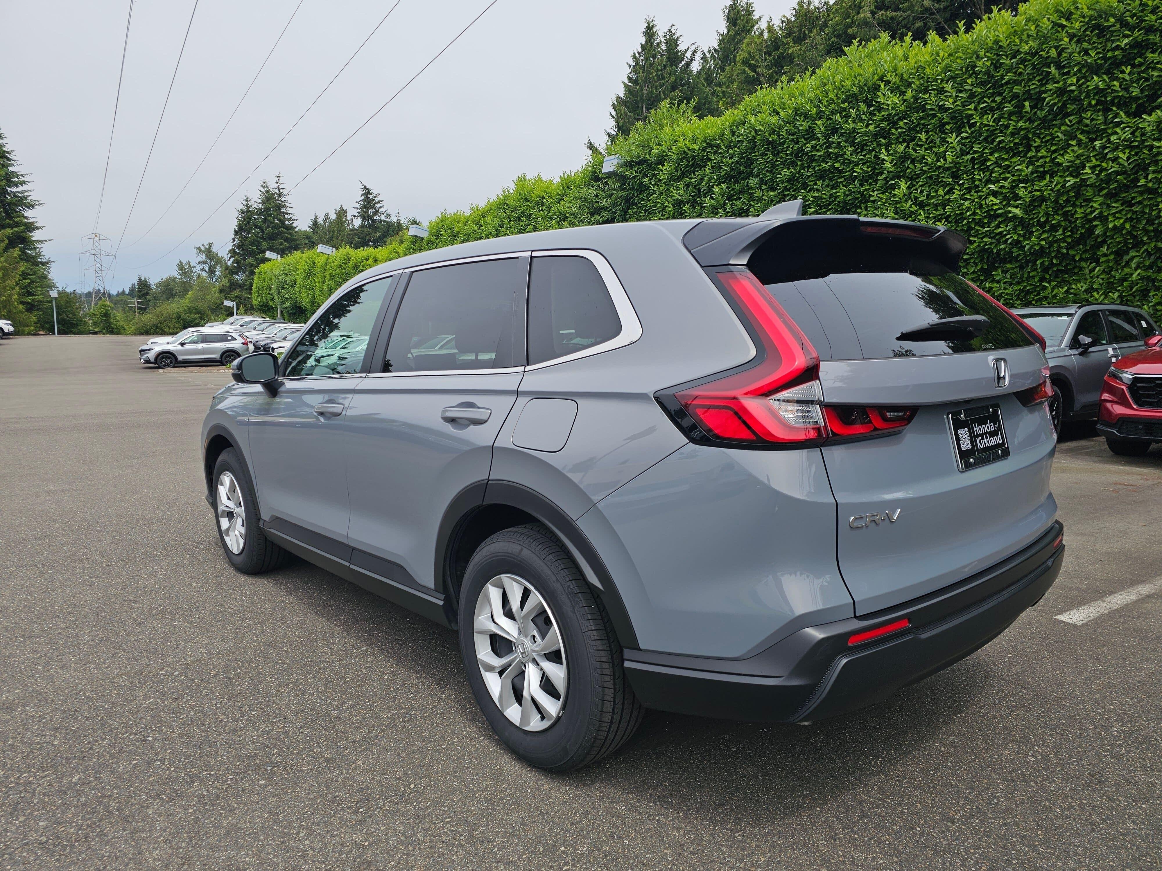 Certified Used 2025 Urban Gray Pearl Honda 1.5T AWD LX image 5