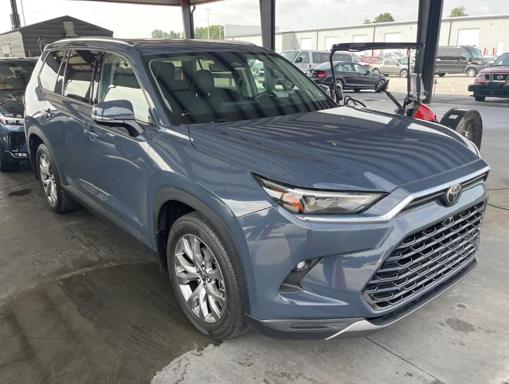 Used 2024 Gray Toyota Limited image 9