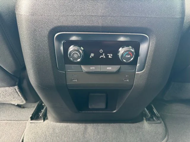 2025 Chevrolet Tahoe Z71 - Photo 21