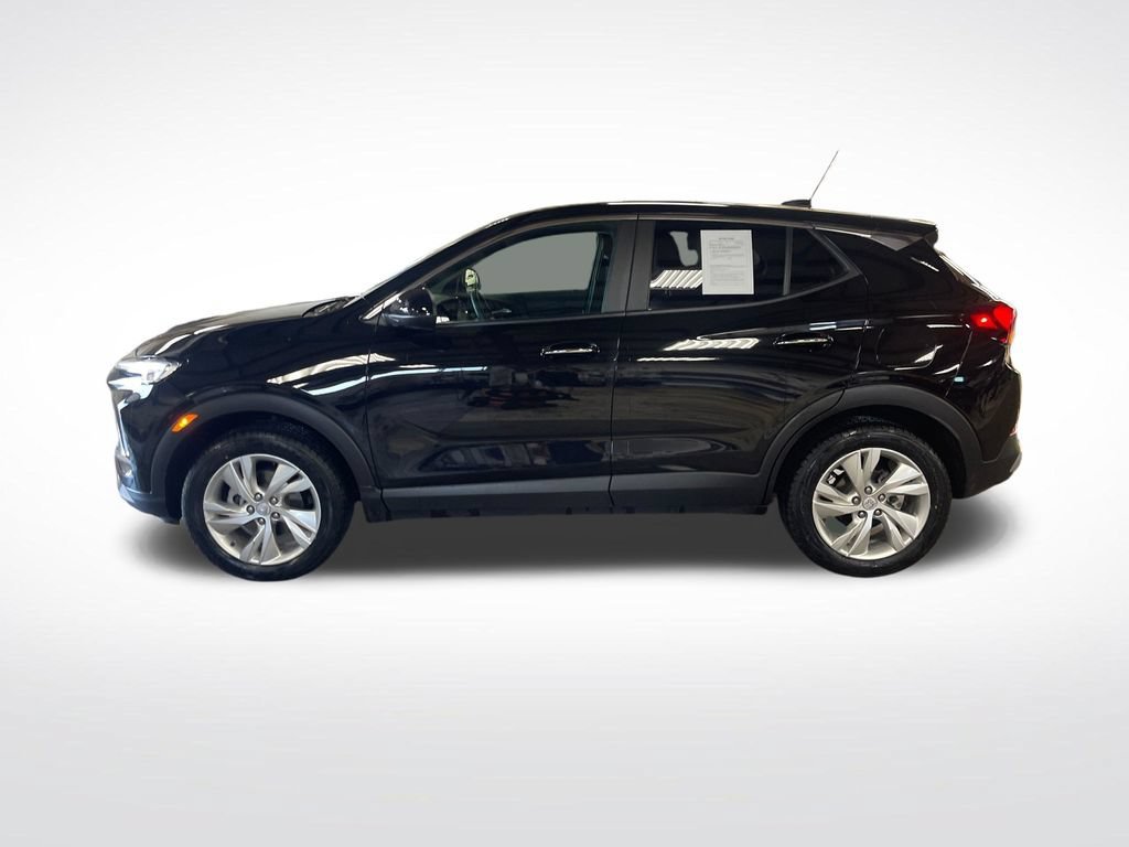 Used 2024 Ebony Twilight Metallic Buick Preferred image 2