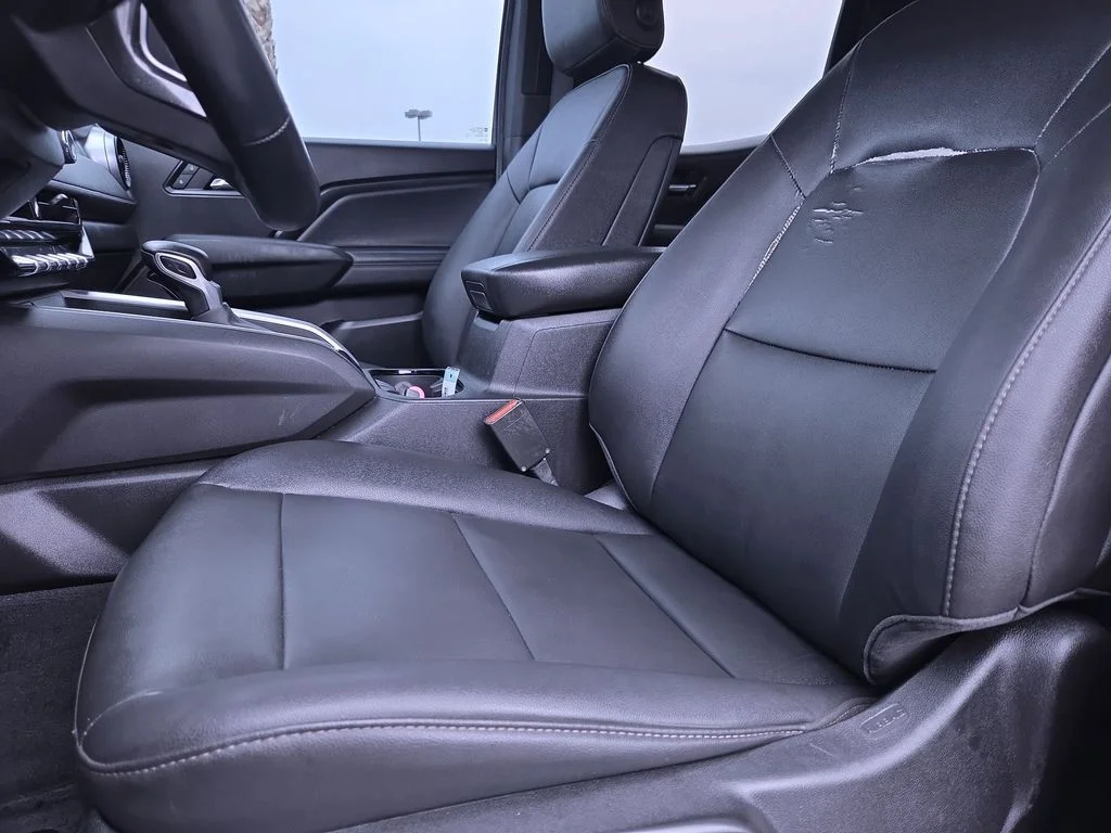 Used 2023 Gray Chevrolet LT image 12