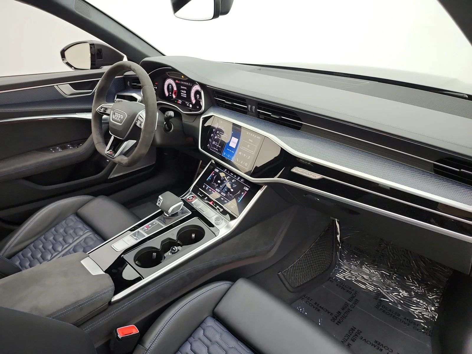 Used 2024 Sebring Black Crystal Effect Audi performance 4.0 TFSI quattro image 30
