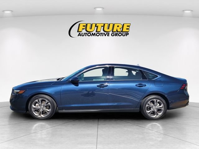 Used 2024  Honda EX image 6