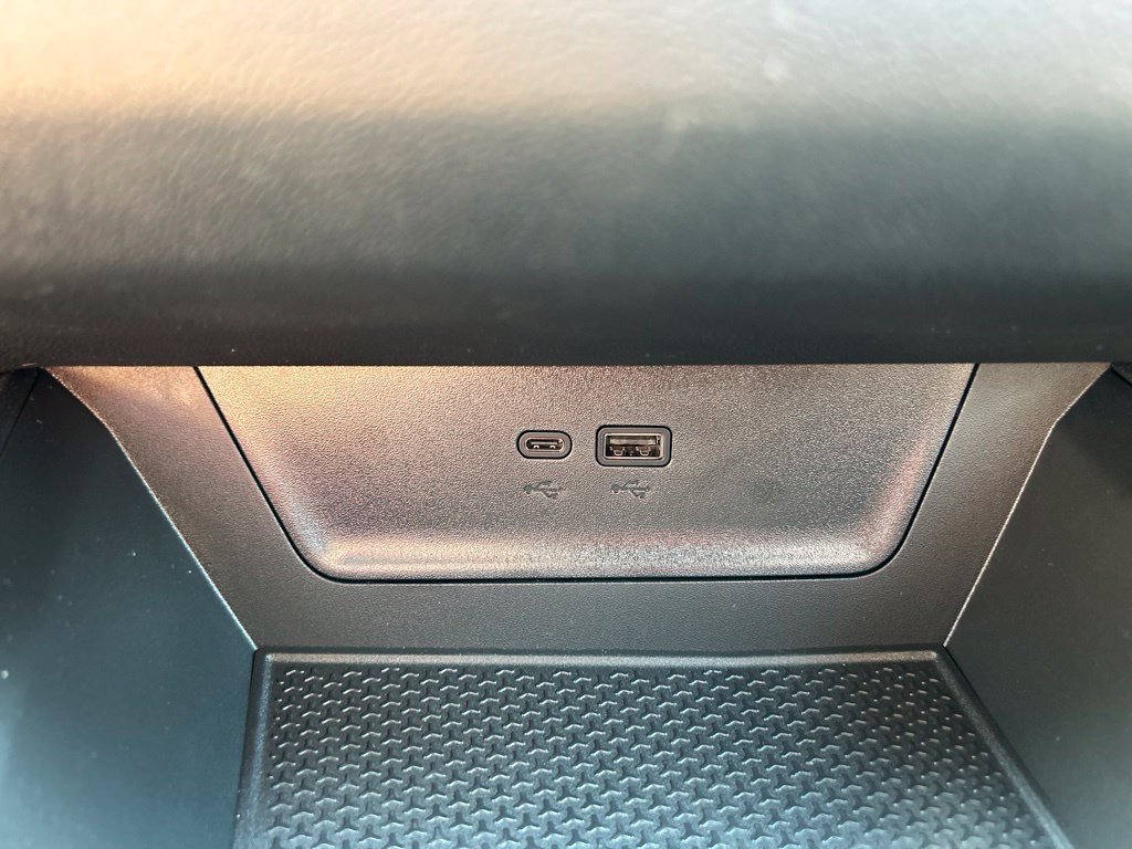 2027 Chevrolet Equinox RS - Photo 36
