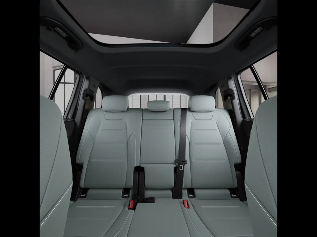 New 2026 Mountain Grey Metallic Mercedes-Benz GLB 250 4MATIC® image 44