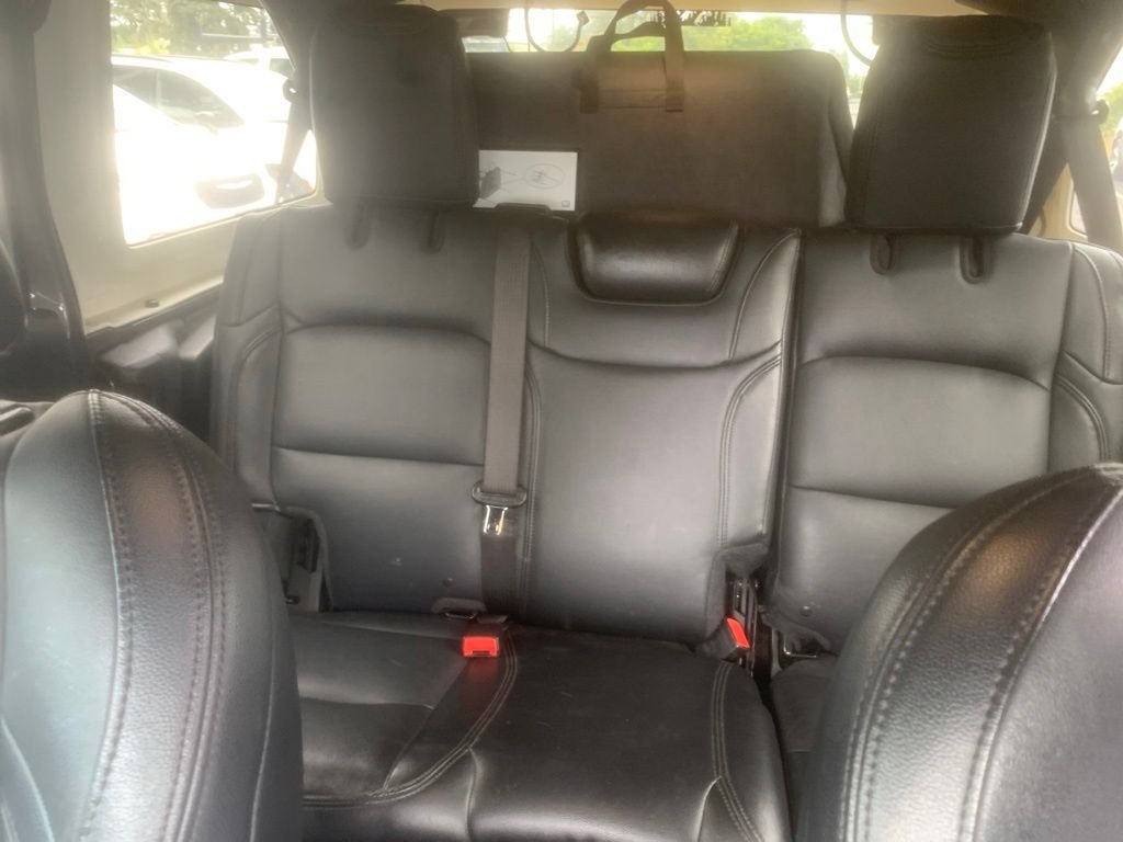 Used 2019 Granite Crystal Metallic Clearcoat Jeep Unlimited Rubicon image 22