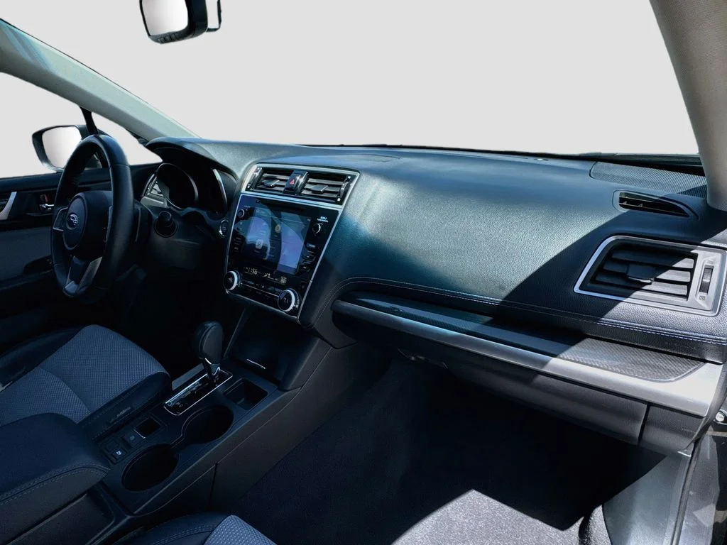 Used 2018 Gray Subaru 2.5i image 35