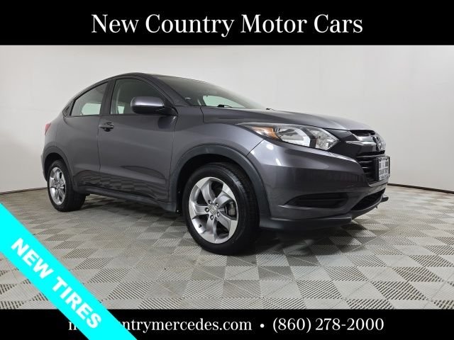 2017 Honda HR-V LX AWD's photo